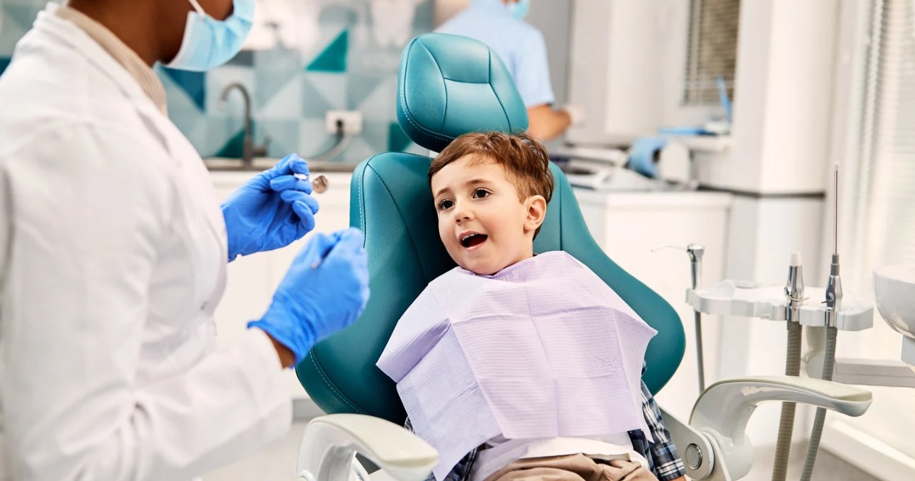 Family Dentist Camrose: The Ultimate Guide to Family Oral Health from First Tooth to Golden Years